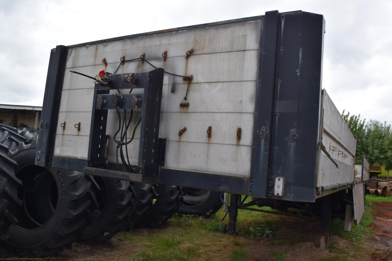 Wielton PTS 34.100 - Тентованный прицеп: фото 2 Wielton PTS 34.100 - Тентованный прицеп: фото 2