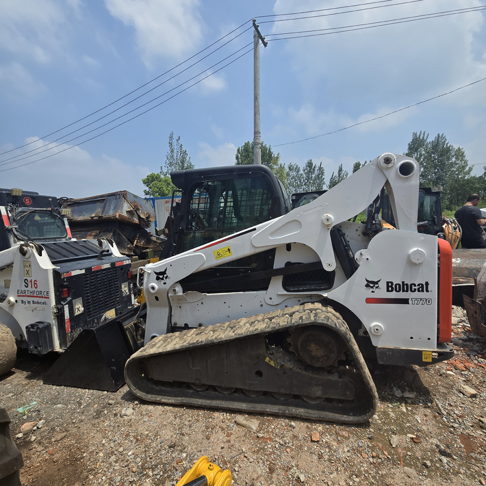BOBCAT T770 - Мини-погрузчик с бортовым поворотом: фото 4 BOBCAT T770 - Мини-погрузчик с бортовым поворотом: фото 4