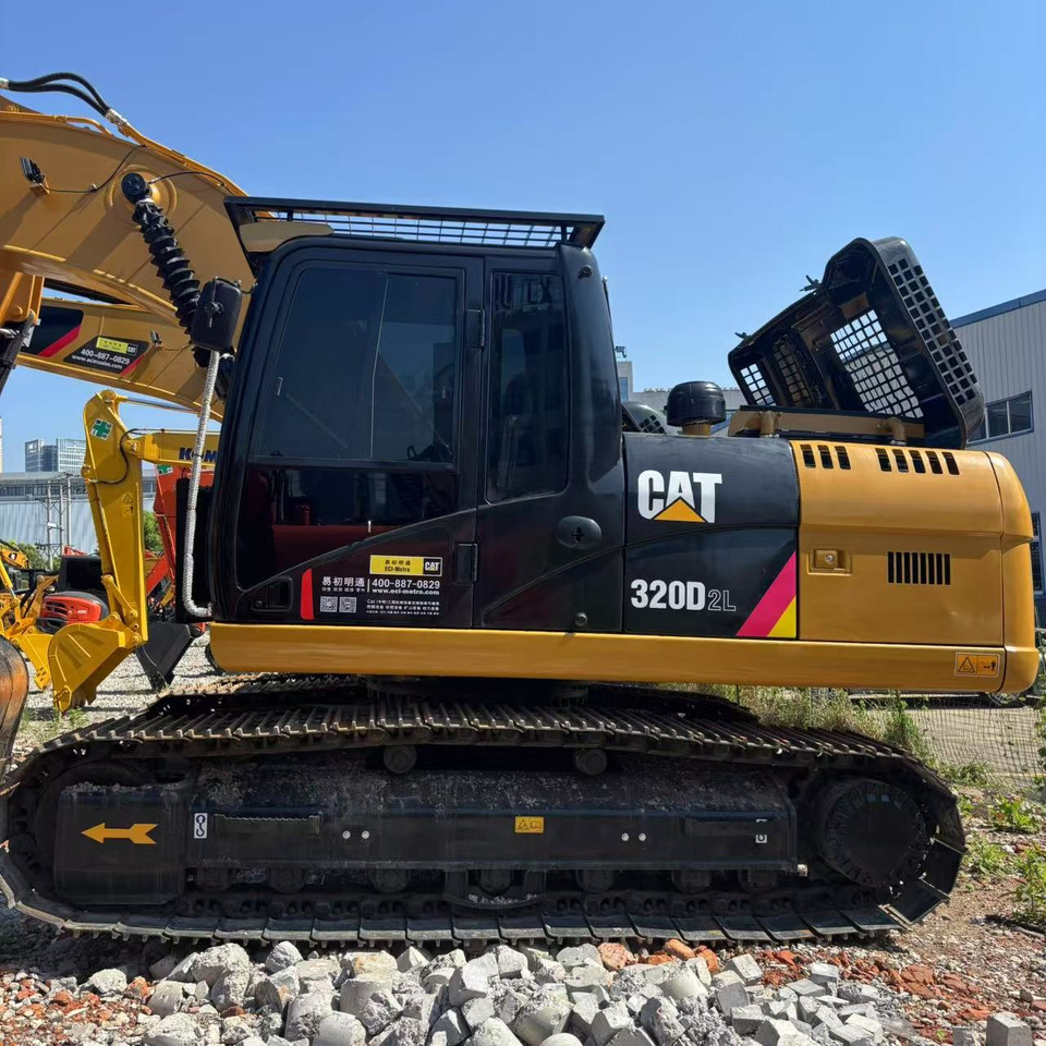 CAT 320D2L - Гусеничный экскаватор: фото 5 CAT 320D2L - Гусеничный экскаватор: фото 5