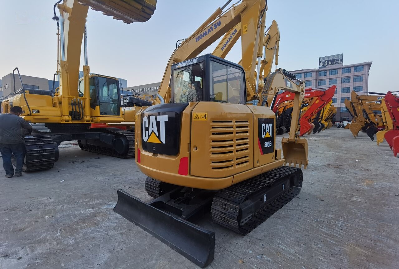 Caterpillar 306E2 - Мини-экскаватор: фото 3 Caterpillar 306E2 - Мини-экскаватор: фото 3