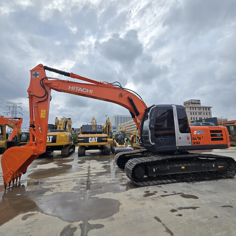 HITACHI ZX210 - Гусеничный экскаватор: фото 4 HITACHI ZX210 - Гусеничный экскаватор: фото 4