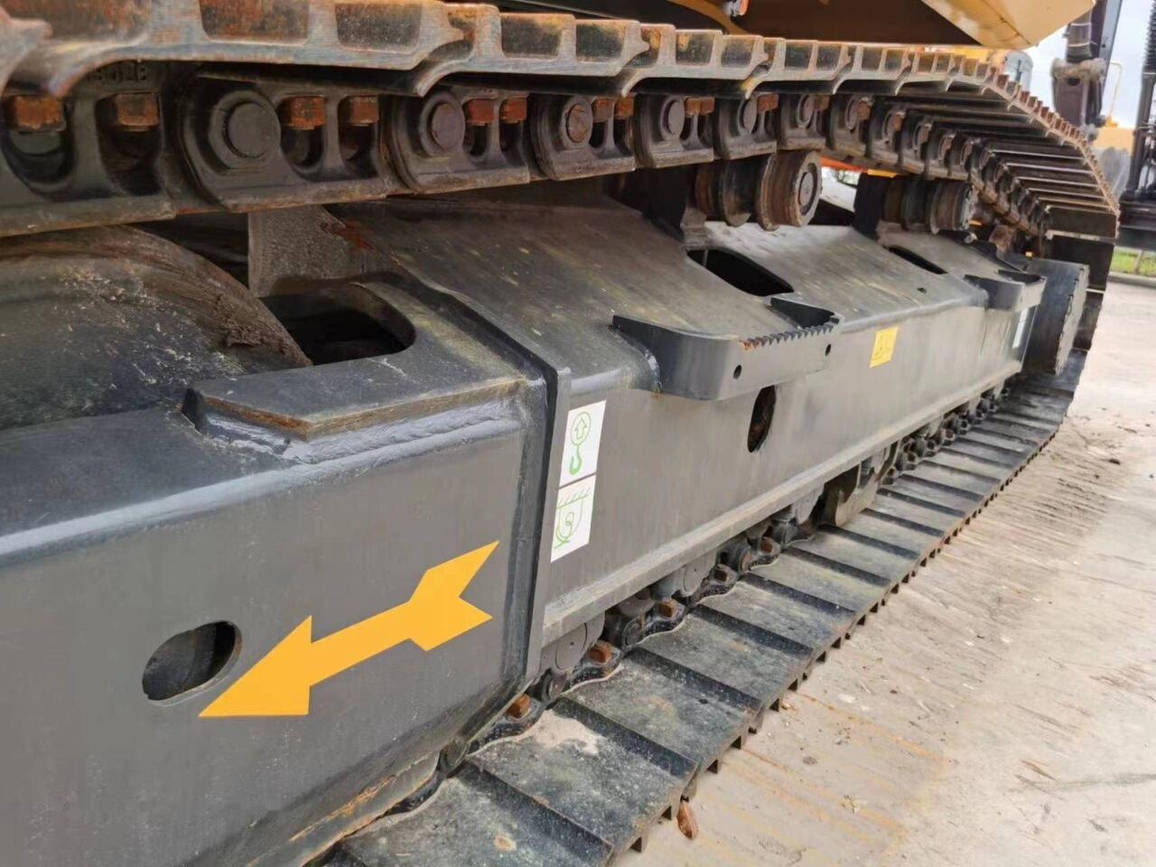 Гусеничный экскаватор Komatsu PC200-8: фото 12