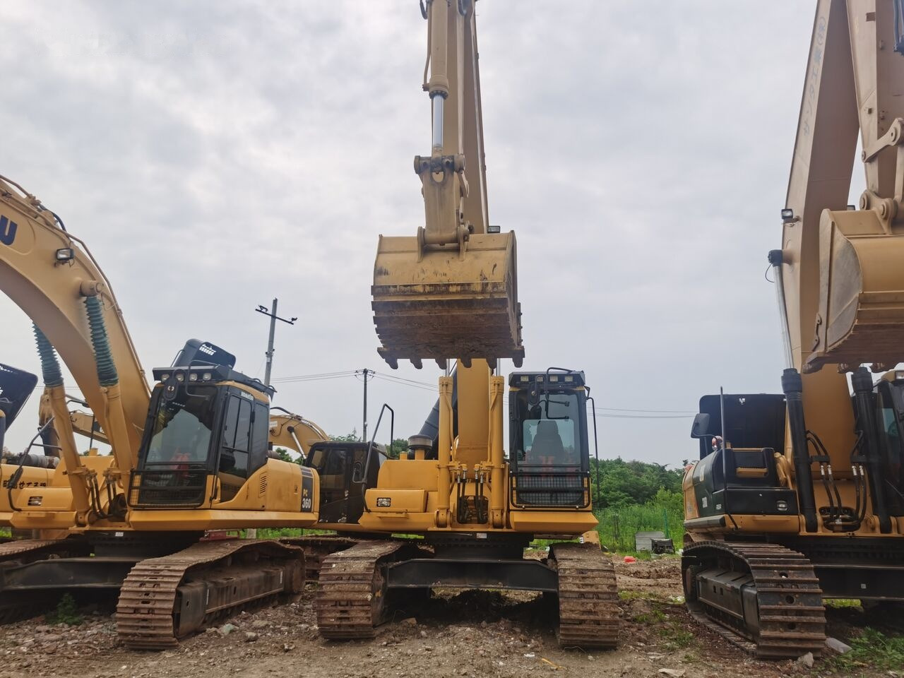 Komatsu PC350 - Гусеничный экскаватор: фото 5 Komatsu PC350 - Гусеничный экскаватор: фото 5