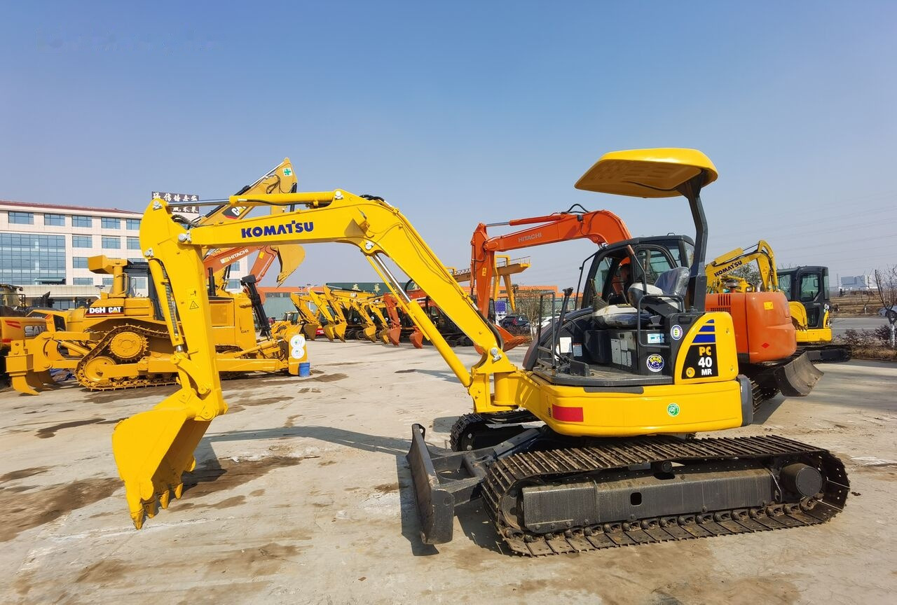 Komatsu PC40MR - Мини-экскаватор: фото 4 Komatsu PC40MR - Мини-экскаватор: фото 4