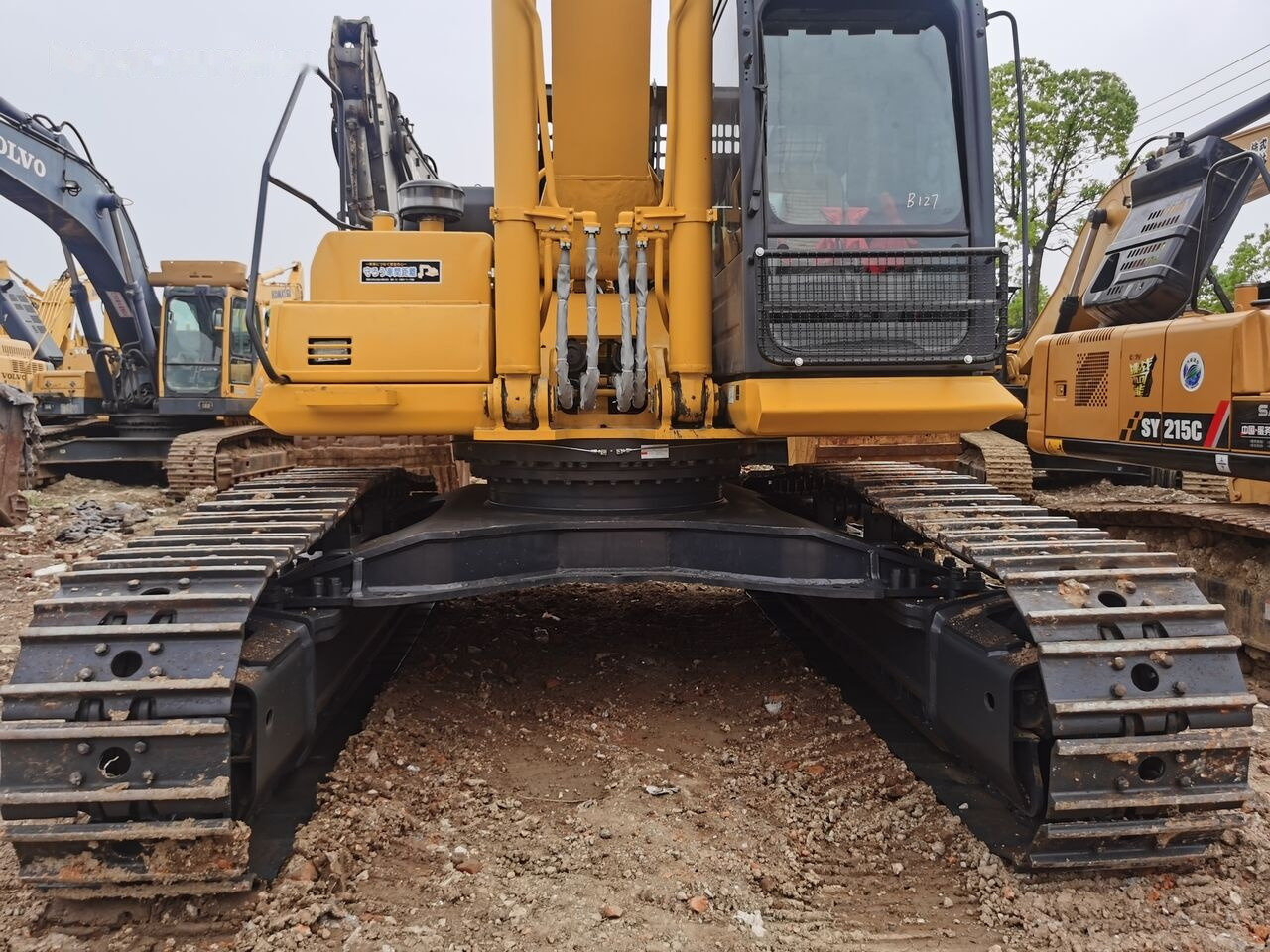 Komatsu PC450-8 - Гусеничный экскаватор: фото 5 Komatsu PC450-8 - Гусеничный экскаватор: фото 5