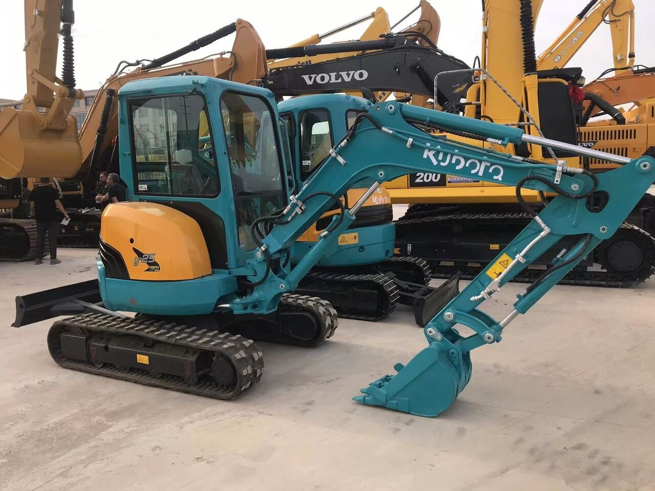 Kubota U25 - Мини-экскаватор: фото 4 Kubota U25 - Мини-экскаватор: фото 4
