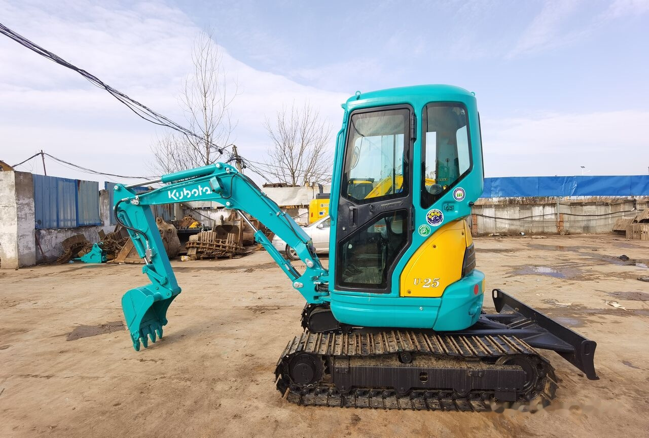 Kubota U25 - Мини-экскаватор: фото 3 Kubota U25 - Мини-экскаватор: фото 3