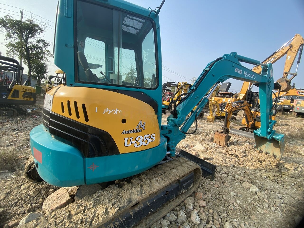 Kubota U35S - Мини-экскаватор: фото 3 Kubota U35S - Мини-экскаватор: фото 3