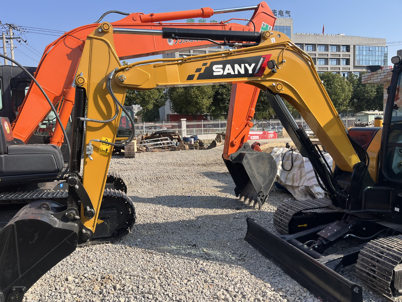 SANY SY60C - Мини-экскаватор: фото 3 SANY SY60C - Мини-экскаватор: фото 3