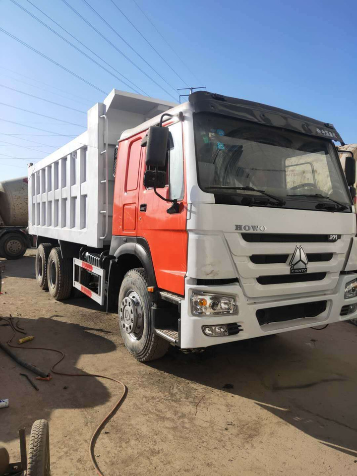 SINOTRUK HOWO - Самосвал: фото 2 SINOTRUK HOWO - Самосвал: фото 2