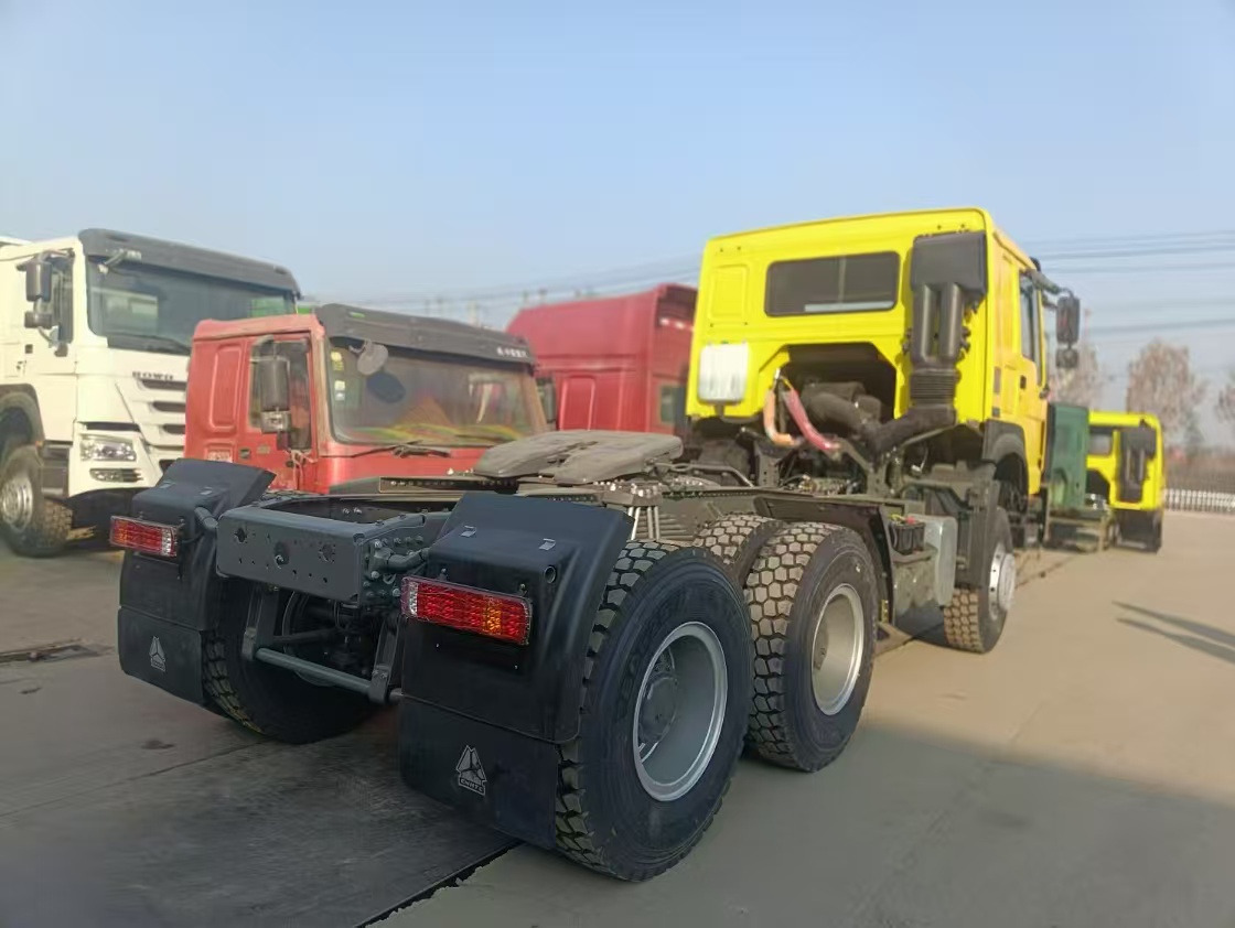 SINOTRUK HOWO 430 - Тягач: фото 5 SINOTRUK HOWO 430 - Тягач: фото 5