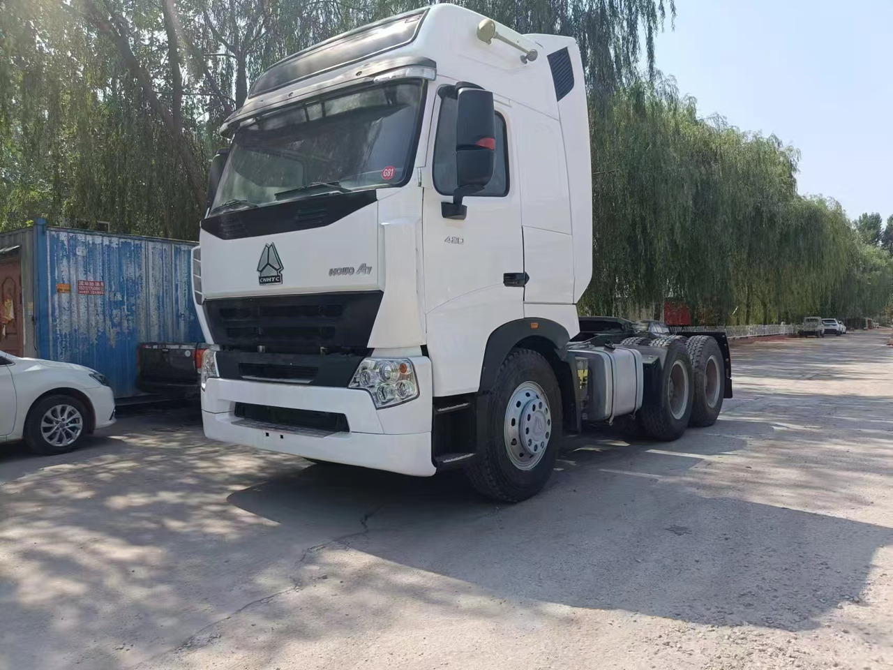 SINOTRUK HOWO A7 - Тягач: фото 2 SINOTRUK HOWO A7 - Тягач: фото 2