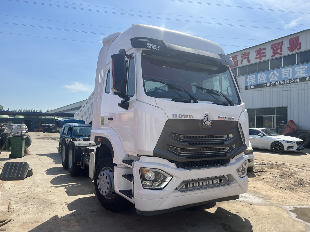 SINOTRUK Trailer head - Тягач: фото 3 SINOTRUK Trailer head - Тягач: фото 3