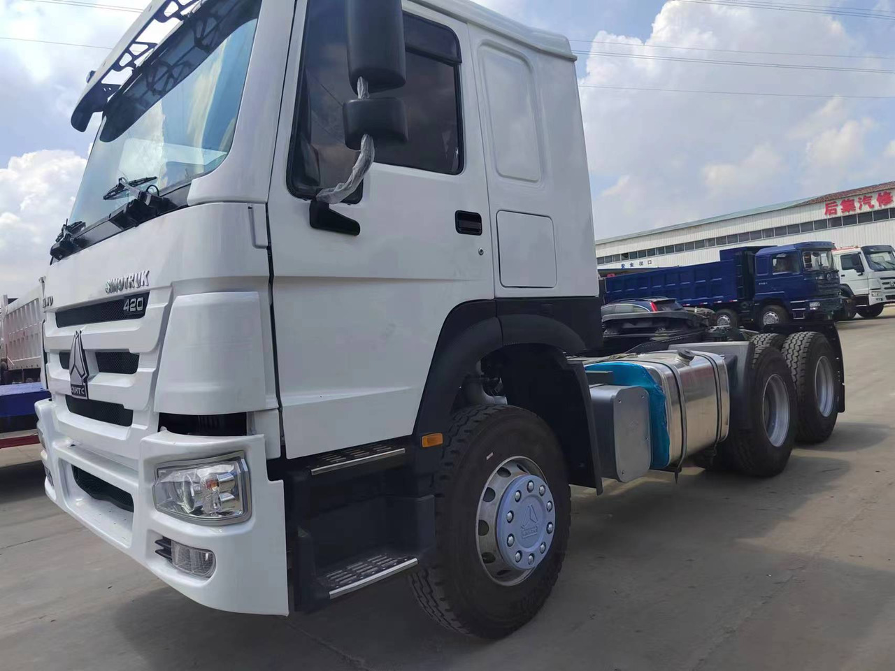 Тягач SINOTRUK Trailer head: фото 7