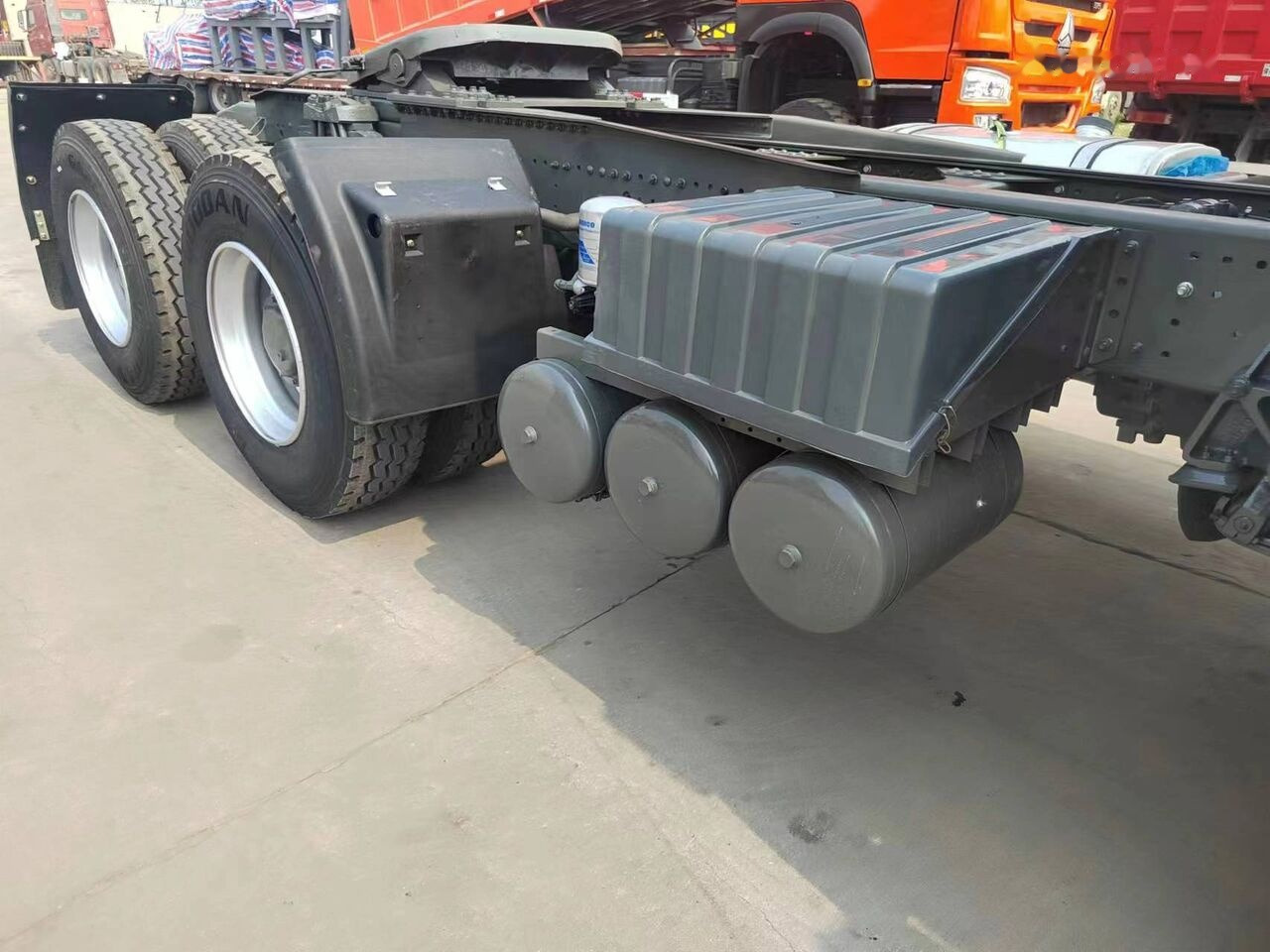 Sinotruk Howo 420 в лизинг Sinotruk Howo 420: фото 6