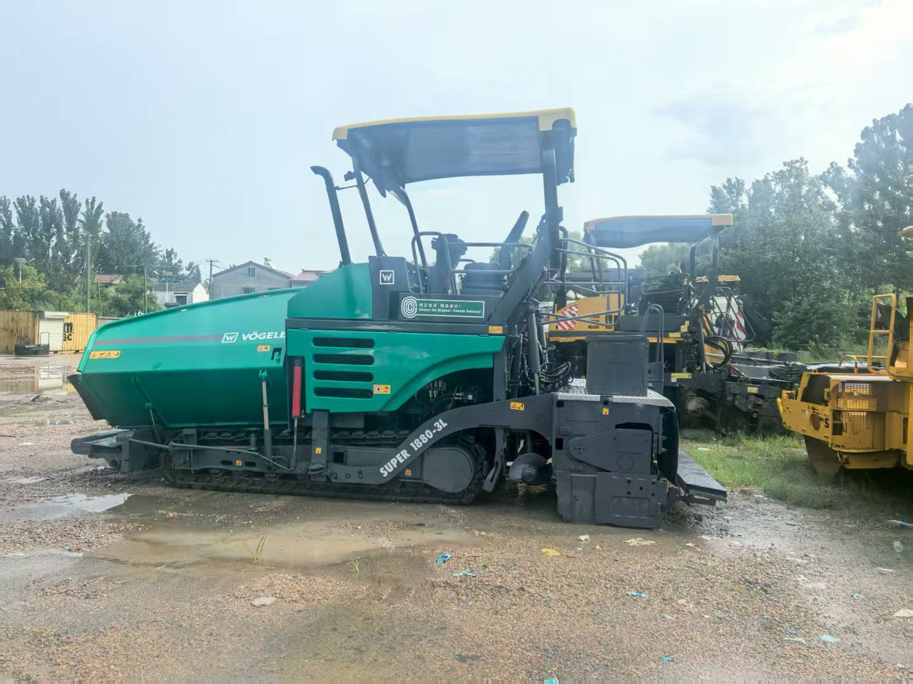 VÖGELE Super 1880-3L - Асфальтоукладчик: фото 1 VÖGELE Super 1880-3L - Асфальтоукладчик: фото 1