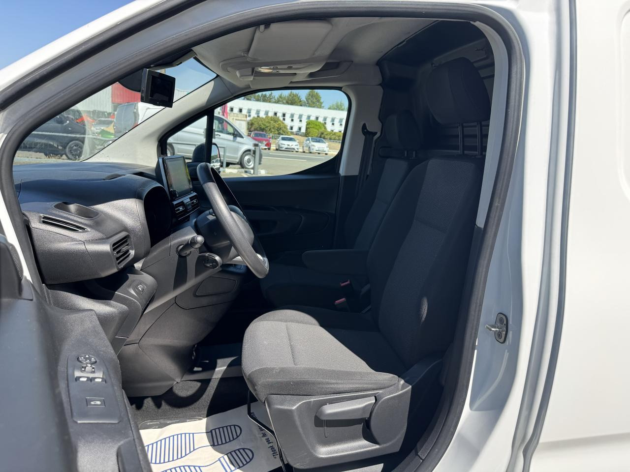 CITROEN berlingo M 650KG BLUEHDI 100 S&S DRIVER - Цельнометаллический фургон: фото 4 CITROEN berlingo M 650KG BLUEHDI 100 S&S DRIVER - Цельнометаллический фургон: фото 4