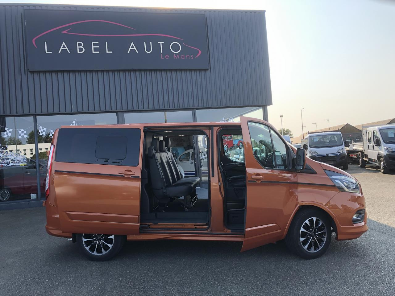 FORD Transit Custom CABINE APPROFONDIE 2.0 EcoBlue 170CH BVA - Цельнометаллический фургон: фото 1 FORD Transit Custom CABINE APPROFONDIE 2.0 EcoBlue 170CH BVA - Цельнометаллический фургон: фото 1