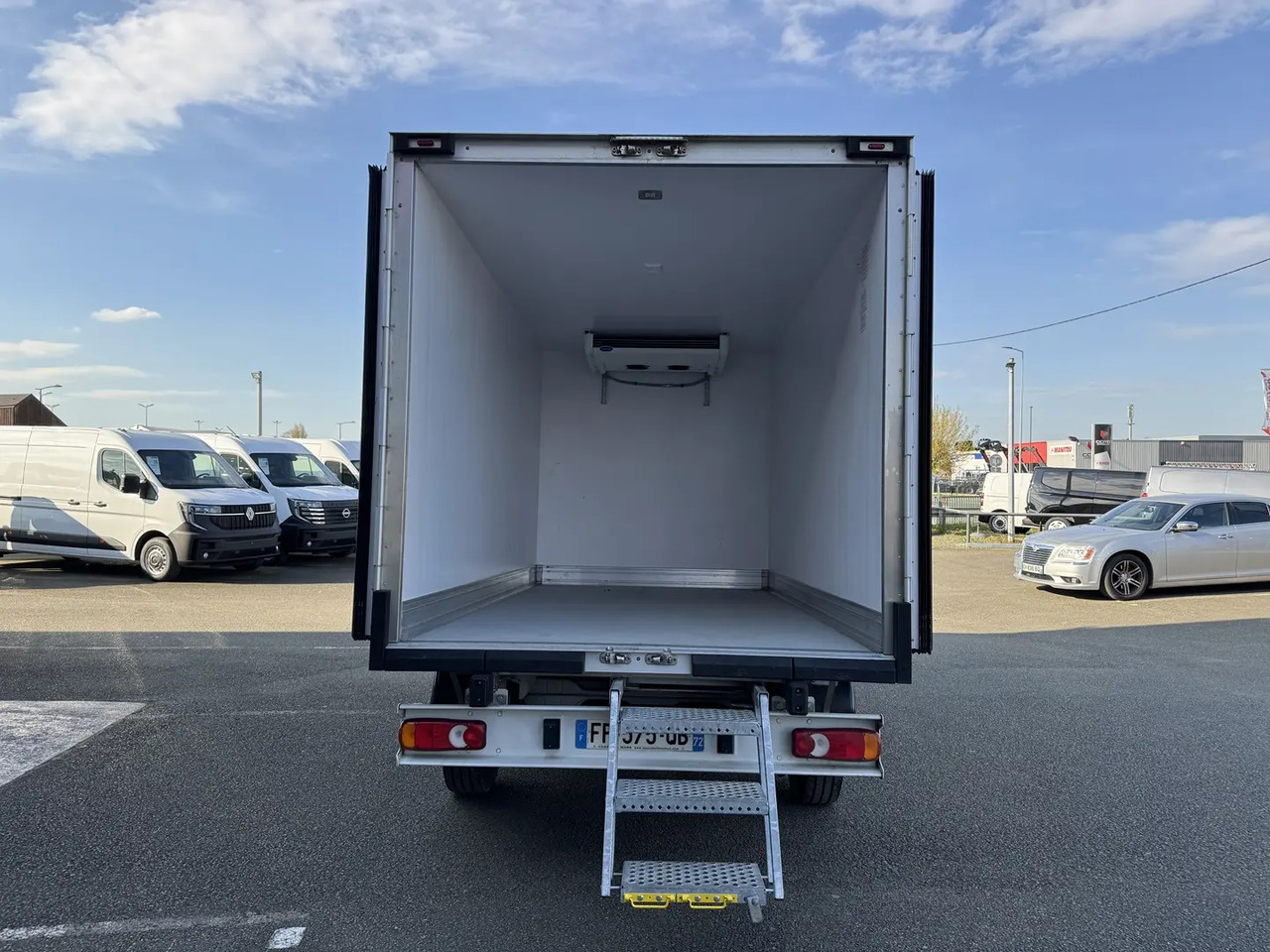 Фургон с закрытым кузовом Fiat Ducato CCB 3.5 MAXI HD M 2.3 MULTIJET 130CH BUSINESS: фото 7