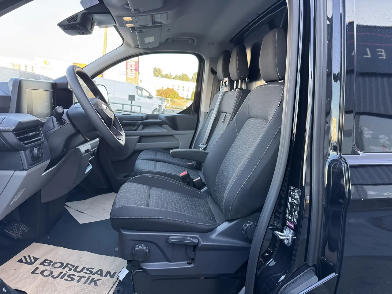 Ford Transit Custom 320 L2H1 2.0 ECOBLUE 170CH TREND BVA8 - Цельнометаллический фургон: фото 4 Ford Transit Custom 320 L2H1 2.0 ECOBLUE 170CH TREND BVA8 - Цельнометаллический фургон: фото 4