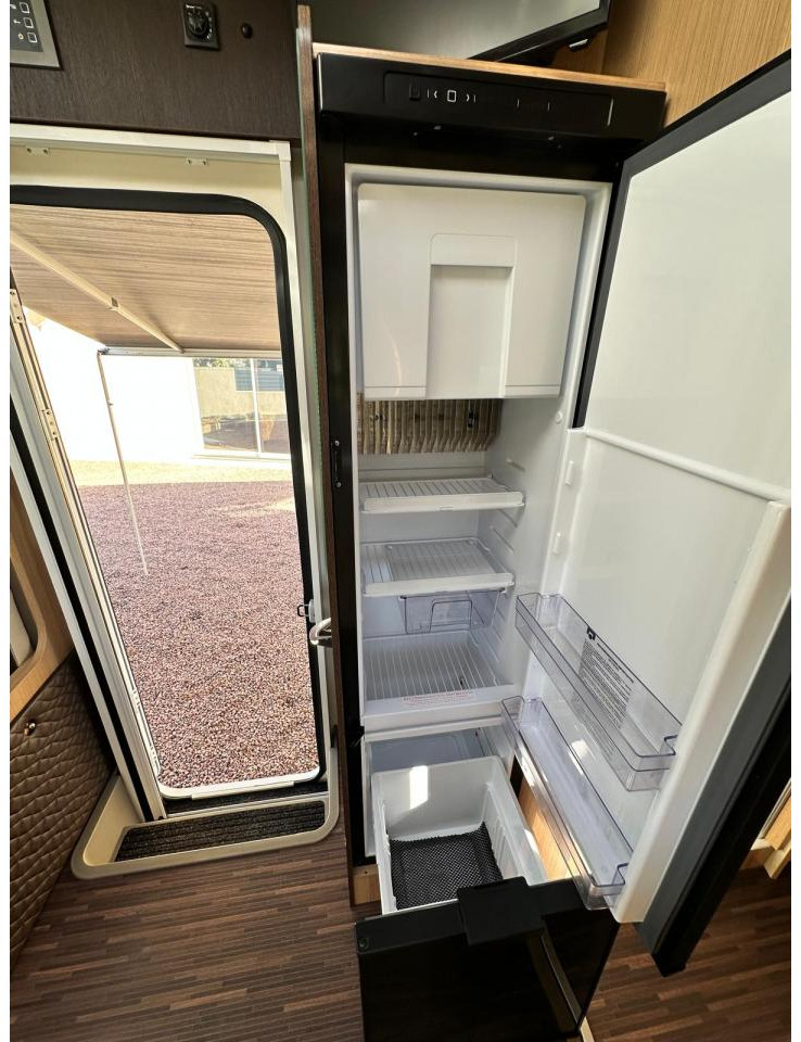 Интегрированный автодом MC LOUIS NEVIS 281: фото 11