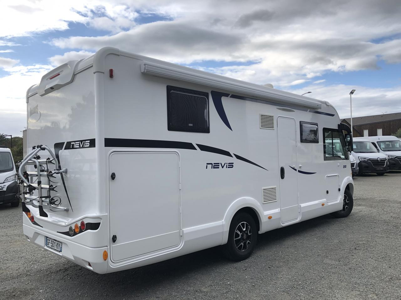 MC LOUIS NEVIS 281 - Интегрированный автодом: фото 2 MC LOUIS NEVIS 281 - Интегрированный автодом: фото 2