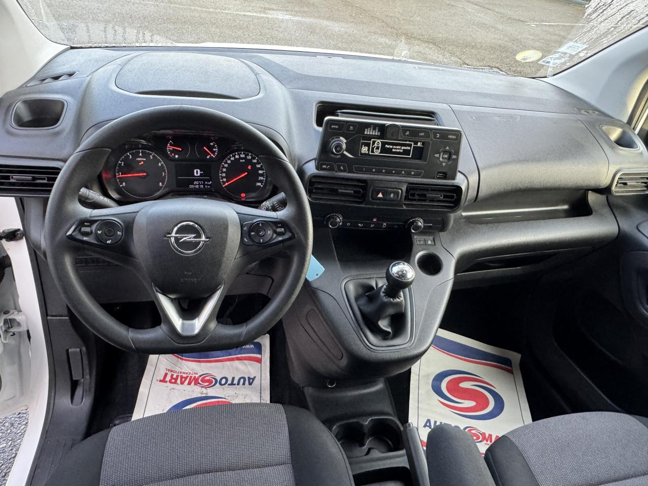 OPEL COMBO M 1.5 HDI 100CH FRIGORIFIQUE - Цельнометаллический фургон: фото 3 OPEL COMBO M 1.5 HDI 100CH FRIGORIFIQUE - Цельнометаллический фургон: фото 3