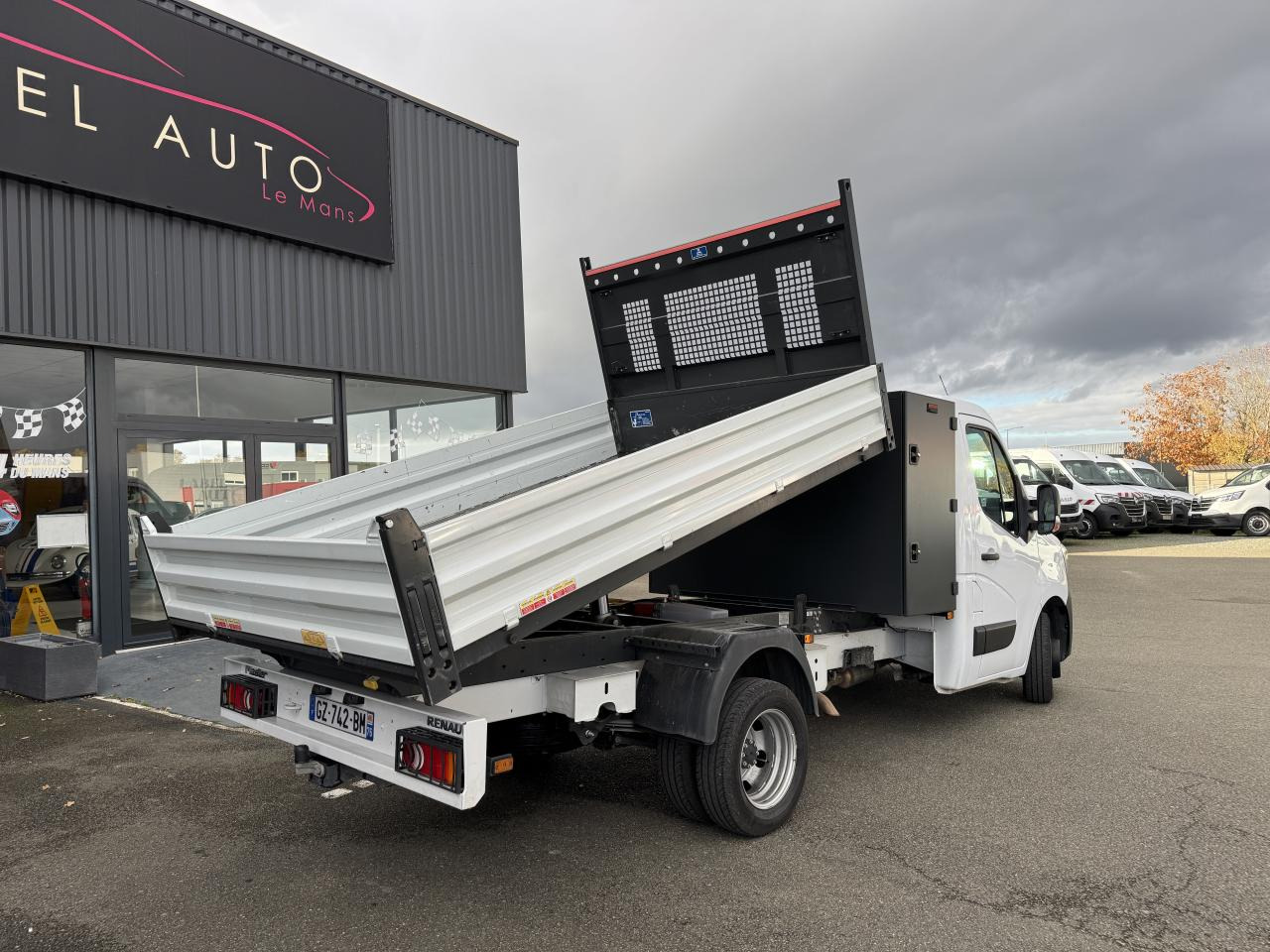 RENAULT MASTER 3T5 BENNE COFFRE RJ 2.3 DCI 130CH PROPULSION - Малотоннажный самосвал: фото 5 RENAULT MASTER 3T5 BENNE COFFRE RJ 2.3 DCI 130CH PROPULSION - Малотоннажный самосвал: фото 5