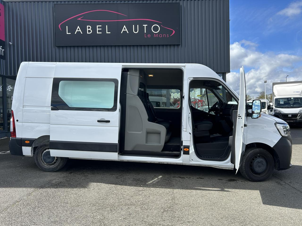 RENAULT Master Confort F3500 L3H2 2.3 dCi - 135 III CABINE APPROFONDIE Cabine approfondie L3H2 Traction PHA - Цельнометаллический фургон: фото 3 RENAULT Master Confort F3500 L3H2 2.3 dCi - 135 III CABINE APPROFONDIE Cabine approfondie L3H2 Traction PHA - Цельнометаллический фургон: фото 3