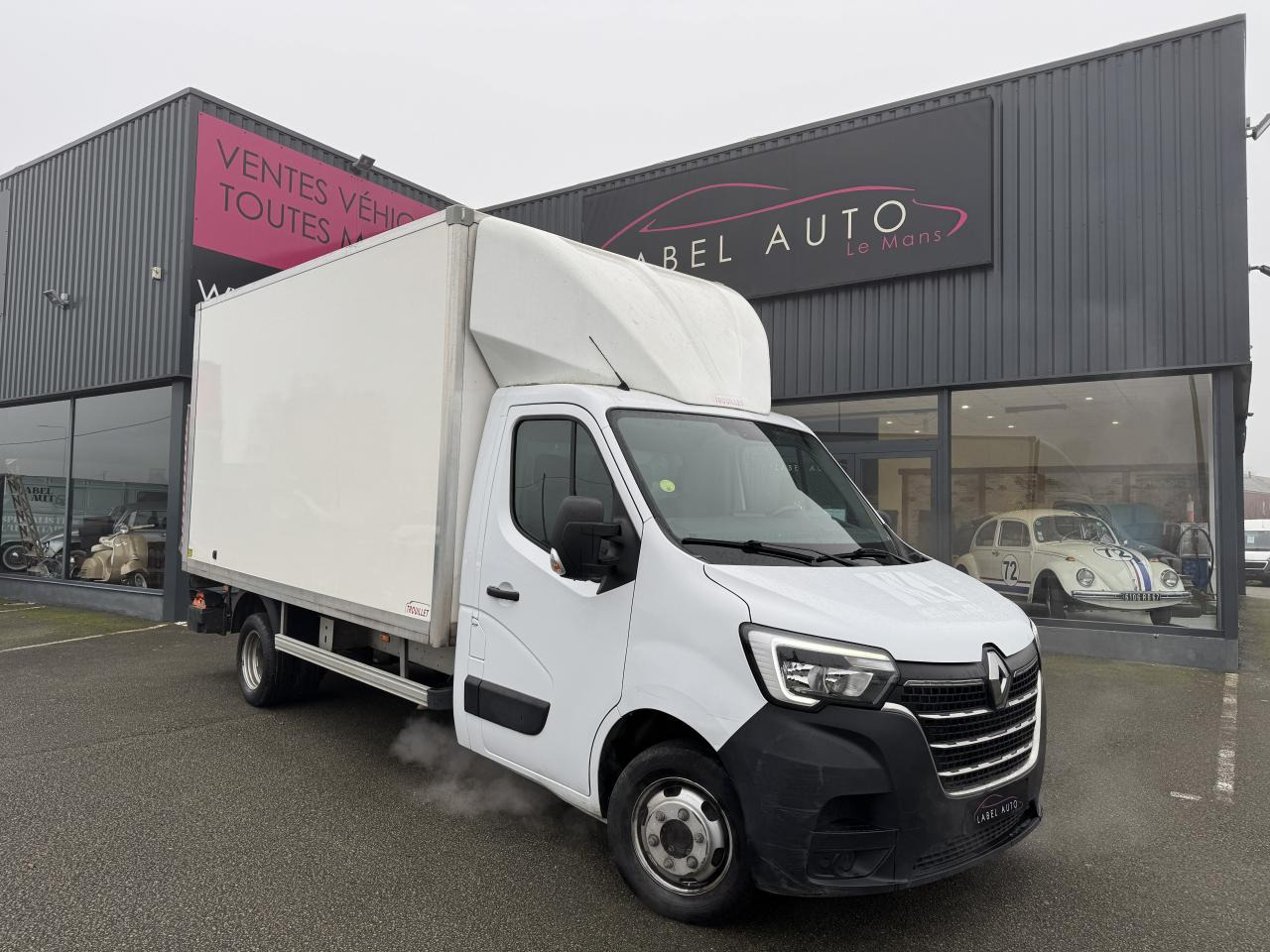 RENAULT Master Confort R3500 L2 2.3 dCi - 130 III CHASSIS CABINE Châssis Cabine L2 Propulsion PHASE 3 - Фургон с закрытым кузовом: фото 4 RENAULT Master Confort R3500 L2 2.3 dCi - 130 III CHASSIS CABINE Châssis Cabine L2 Propulsion PHASE 3 - Фургон с закрытым кузовом: фото 4