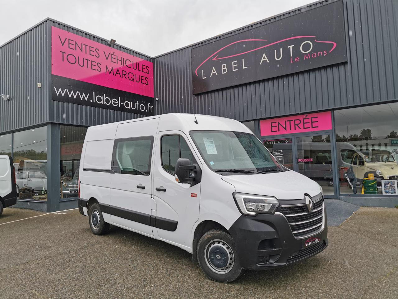 RENAULT Master Grand Confort F3500 L2H2 2.3 Blue dCi - 150 III CABINE APPROFONDIE Cabine approfondie L2H2 T - Цельнометаллический фургон: фото 5 RENAULT Master Grand Confort F3500 L2H2 2.3 Blue dCi - 150 III CABINE APPROFONDIE Cabine approfondie L2H2 T - Цельнометаллический фургон: фото 5