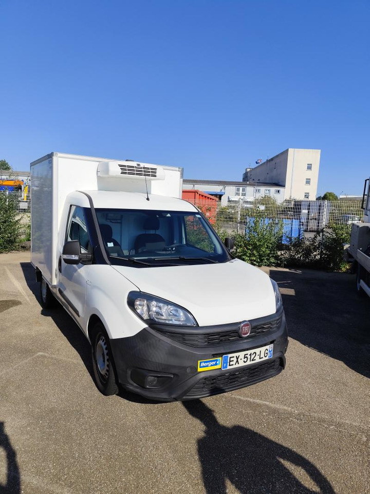Fiat Doblo PC Caisse Frigorifique - Фургон-рефрижератор: фото 2 Fiat Doblo PC Caisse Frigorifique - Фургон-рефрижератор: фото 2