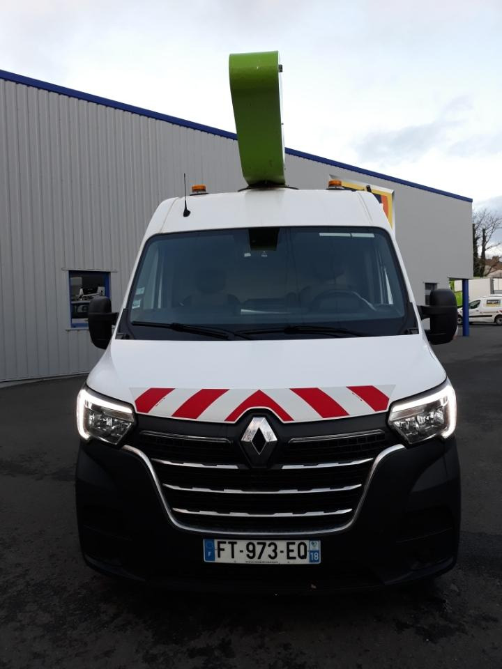 Renault Master 145.35 FG Tronqué L2H2 Nacelle Pack éco - Грузовик с подъемником: фото 1 Renault Master 145.35 FG Tronqué L2H2 Nacelle Pack éco - Грузовик с подъемником: фото 1