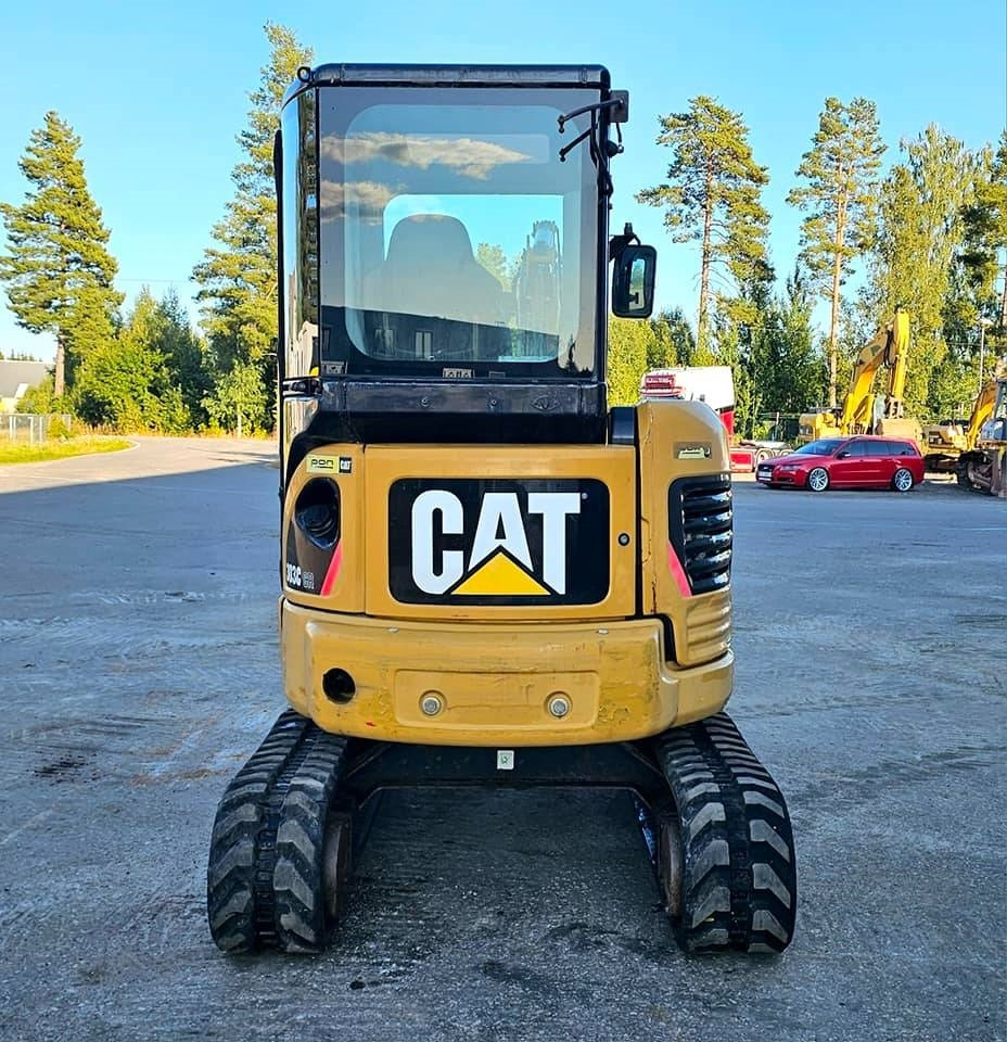 CAT 303 CR - Мини-экскаватор: фото 4 CAT 303 CR - Мини-экскаватор: фото 4