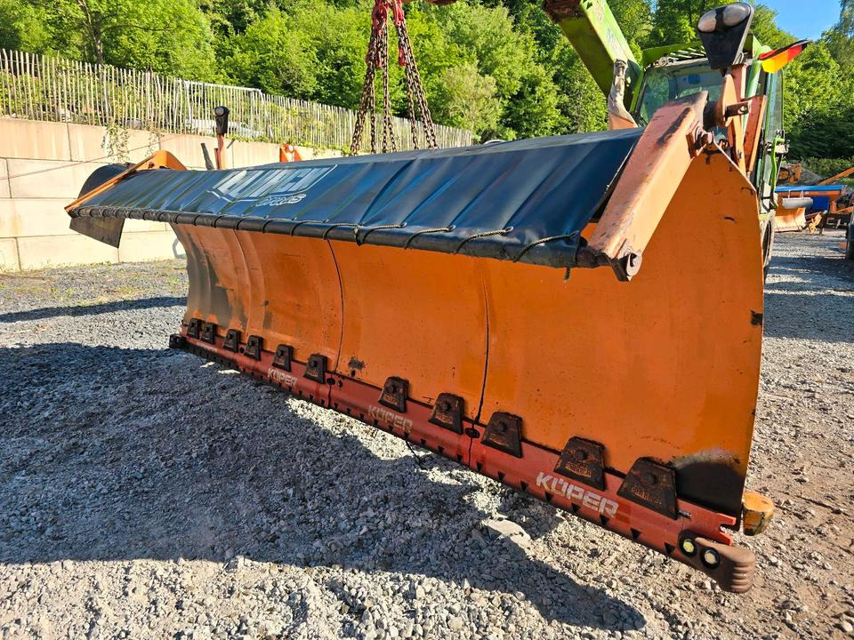 BeilhacK PV 30-4 Schneepflug Schneeschild Schneeschieber Winterdienst Schmidt für Unimog LKW U400 500 405 430 530 - Отвал для снега: фото 1 BeilhacK PV 30-4 Schneepflug Schneeschild Schneeschieber Winterdienst Schmidt für Unimog LKW U400 500 405 430 530 - Отвал для снега: фото 1