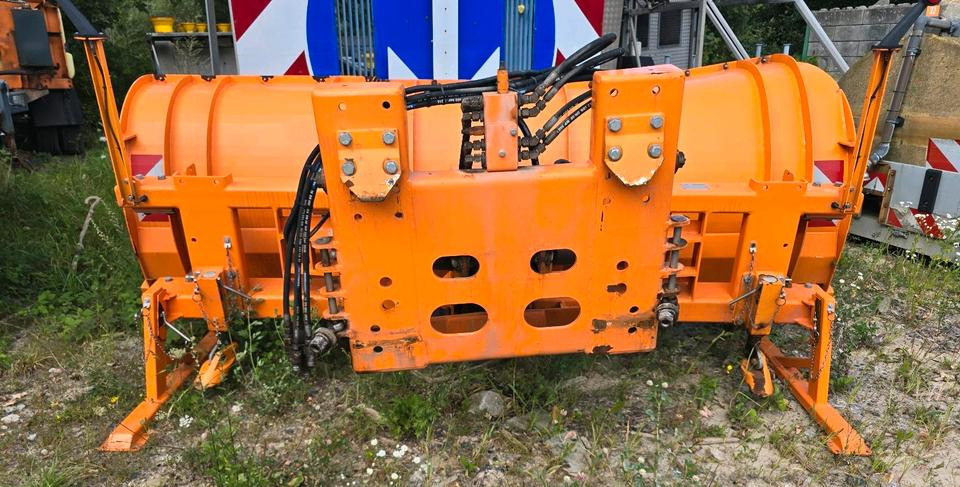 Bucher Schneepflug Ramox 300 NGR Schneeschieber Schneeschild Winterdienst Räumschild passend für Unimog 405/10 405/12 UGE UGN U300 U 300 400 500 - Отвал для снега: фото 3 Bucher Schneepflug Ramox 300 NGR Schneeschieber Schneeschild Winterdienst Räumschild passend für Unimog 405/10 405/12 UGE UGN U300 U 300 400 500 - Отвал для снега: фото 3