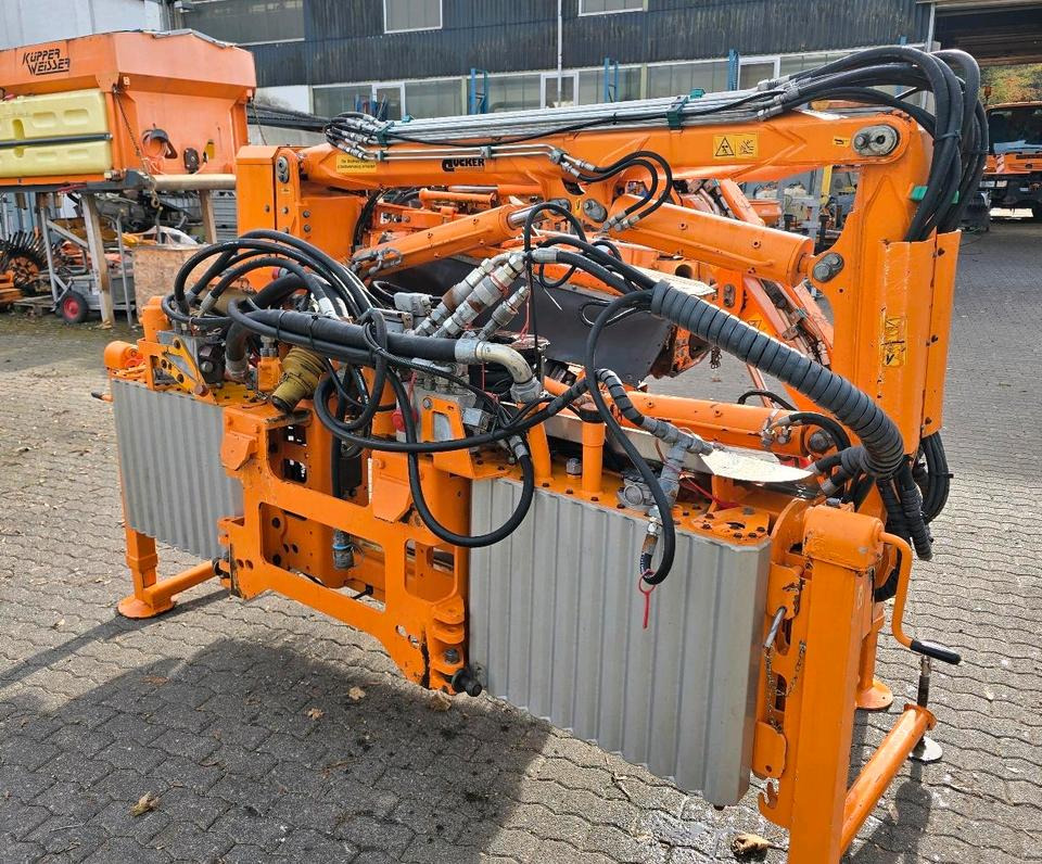 Dücker DUA 800 RSM 13 Böschungsmäher Böschungsmulcher Mähausleger Bankettmäher für Unimog 405/10 405/12 700 600 Mulag Una MHU FME - Манипуляторная косилка: фото 2 Dücker DUA 800 RSM 13 Böschungsmäher Böschungsmulcher Mähausleger Bankettmäher für Unimog 405/10 405/12 700 600 Mulag Una MHU FME - Манипуляторная косилка: фото 2