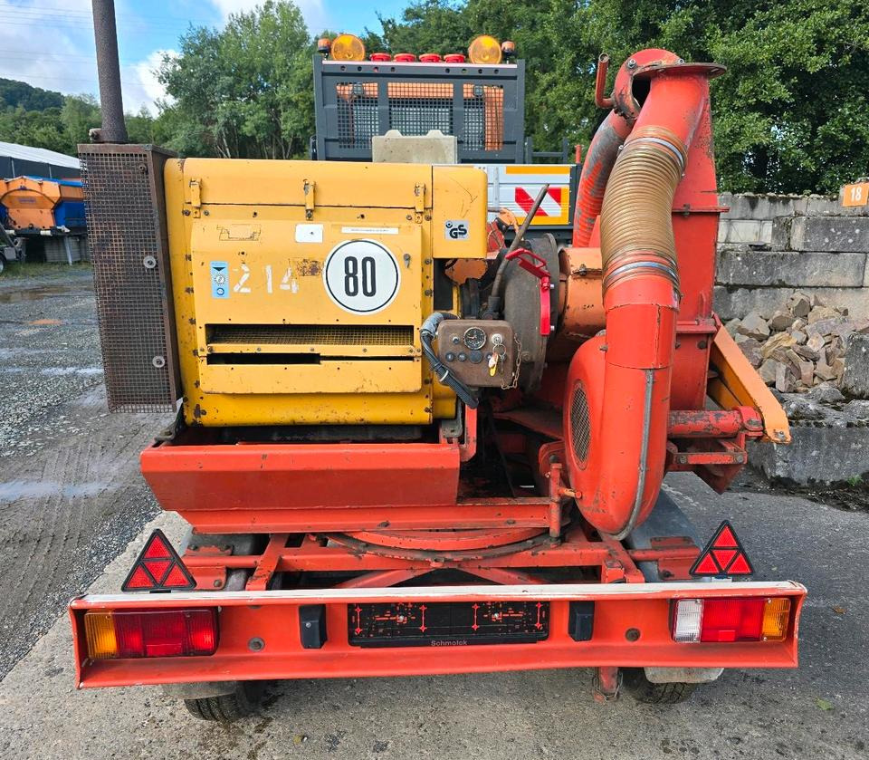 Dücker HM 760 Holzhacker Holzhäcksler Holzhackschnitzler Hacker Häcksler Hatz Diesel 4L40C - Измельчитель древесины: фото 2 Dücker HM 760 Holzhacker Holzhäcksler Holzhackschnitzler Hacker Häcksler Hatz Diesel 4L40C - Измельчитель древесины: фото 2