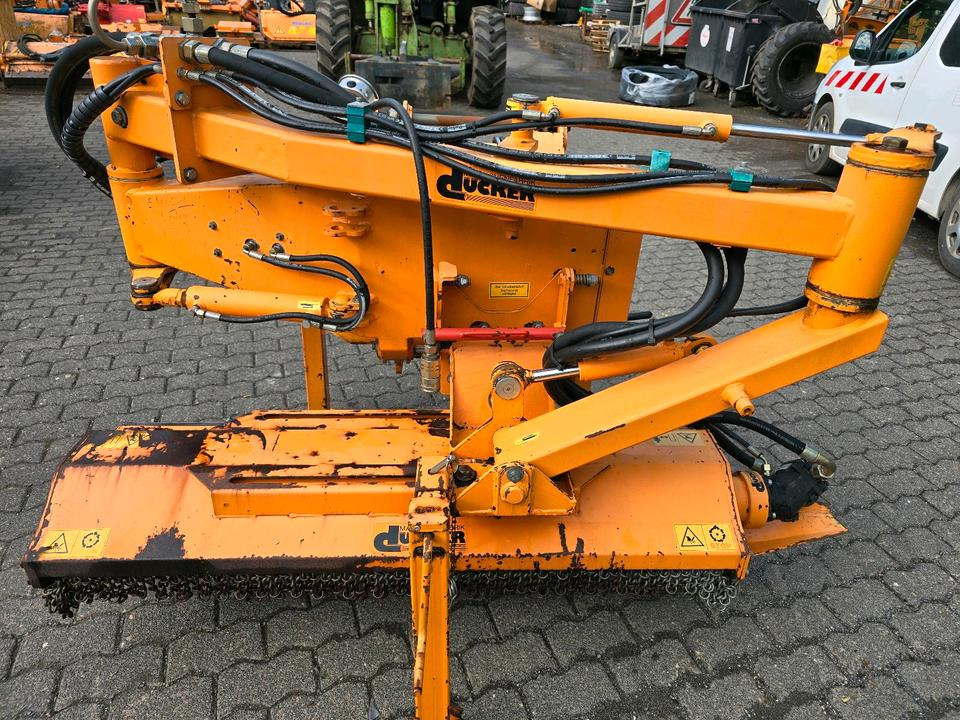 Dücker MGK 13 Randstreifenmäher Randstreifenmähgerät Böschungsmulcher Böschungsmäher Seitenmulcher Mähausleger für Ladog Multicar Hansa Unimog u300 300 400 500 327 323 530 405 - Боковая косилка-измельчитель: фото 3 Dücker MGK 13 Randstreifenmäher Randstreifenmähgerät Böschungsmulcher Böschungsmäher Seitenmulcher Mähausleger für Ladog Multicar Hansa Unimog u300 300 400 500 327 323 530 405 - Боковая косилка-измельчитель: фото 3