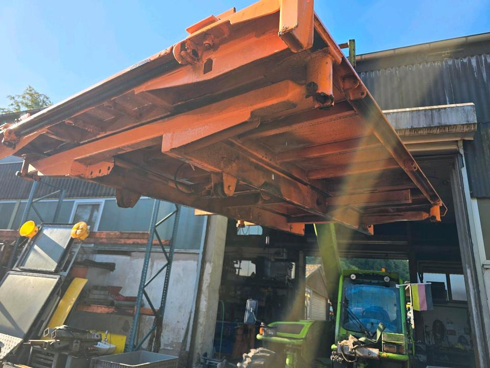 Кузов платформа Lidner Unitrac 102 122 95 Pritsche Kipperspinne Kipperpritsche Kipperrahmen: фото 9 Кузов платформа Lidner Unitrac 102 122 95 Pritsche Kipperspinne Kipperpritsche Kipperrahmen: фото 9