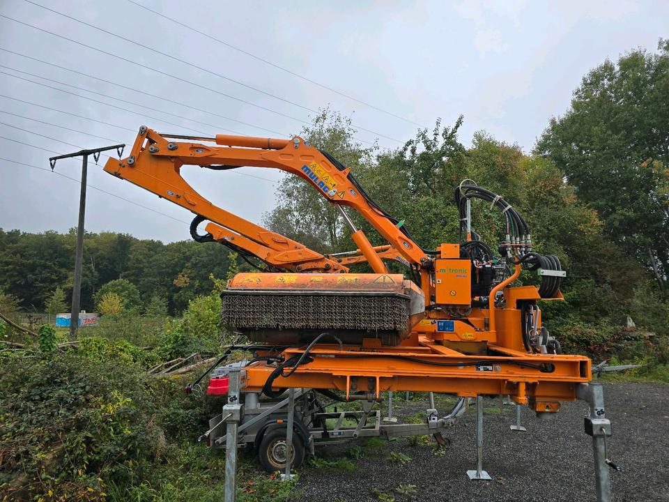 Mulag MHU 800 2020 Mähausleger Böschungsmäher Böschungsmulcher für Unimog 405 U 300 400 500 318 423 427 430 527 535 530 Mercedes-Benz - Манипуляторная косилка: фото 4 Mulag MHU 800 2020 Mähausleger Böschungsmäher Böschungsmulcher für Unimog 405 U 300 400 500 318 423 427 430 527 535 530 Mercedes-Benz - Манипуляторная косилка: фото 4