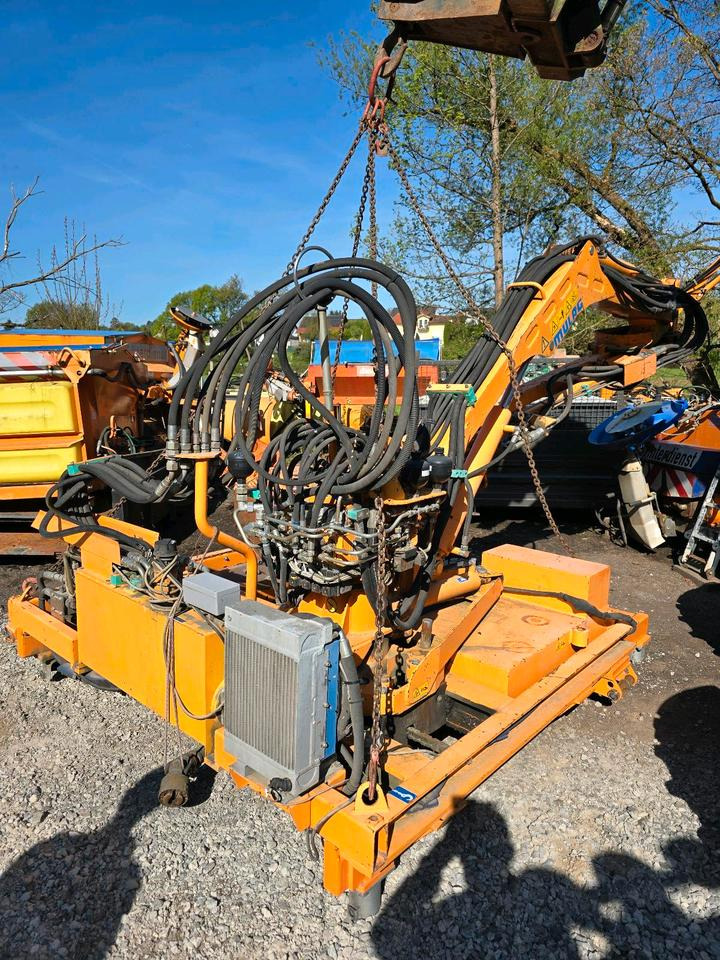 Mulag MHU 800 Mähausleger Böschungsmäher Böschungsmulcher für Unimog 405 U 300 400 500 318 423 427 430 527 535 530 Mercedes-Benz - Манипуляторная косилка: фото 3 Mulag MHU 800 Mähausleger Böschungsmäher Böschungsmulcher für Unimog 405 U 300 400 500 318 423 427 430 527 535 530 Mercedes-Benz - Манипуляторная косилка: фото 3