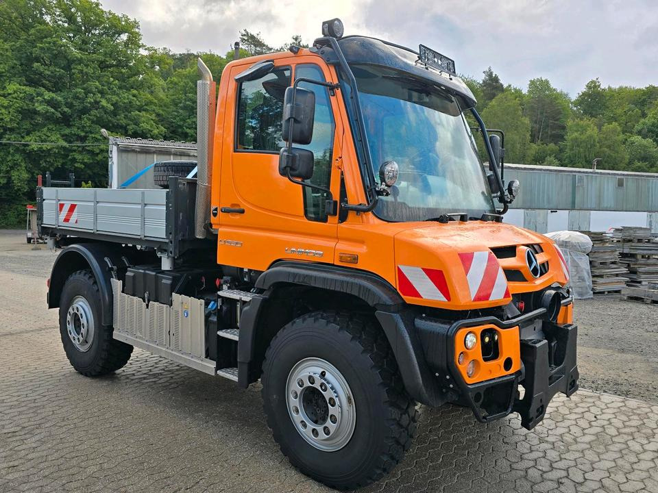 Neuwertiger Unimog U530 7800km EAS Easy-Drive Mercedes-Benz U 530 UGN UGE 405 527 535 435 430 Kipper - Снегоуборочная машина: фото 2 Neuwertiger Unimog U530 7800km EAS Easy-Drive Mercedes-Benz U 530 UGN UGE 405 527 535 435 430 Kipper - Снегоуборочная машина: фото 2
