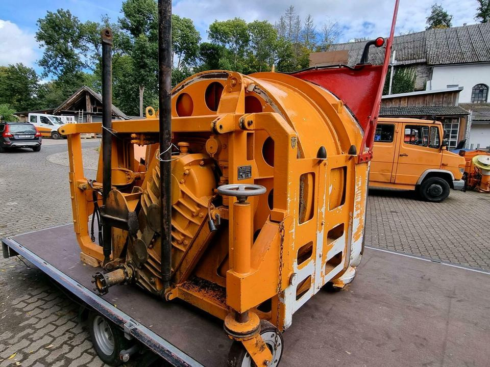 Schmidt Schneefräse Schneeschleuder für Unimog Traktor Beilhack - Роторный снегоочиститель: фото 4 Schmidt Schneefräse Schneeschleuder für Unimog Traktor Beilhack - Роторный снегоочиститель: фото 4