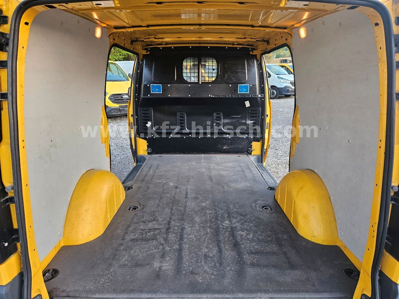 Пассажирский фургон Mercedes-Benz Vito Kasten 110 CDI lang*Maxi*1.Hd*2xSchiebetüre: фото 8 Пассажирский фургон Mercedes-Benz Vito Kasten 110 CDI lang*Maxi*1.Hd*2xSchiebetüre: фото 8