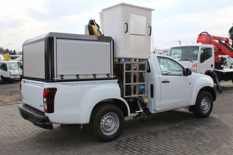 Comet X4-12 zamontowany na Isuzu D-Max 4x4 PICK-UP - Грузовик с подъемником: фото 5 Comet X4-12 zamontowany na Isuzu D-Max 4x4 PICK-UP - Грузовик с подъемником: фото 5