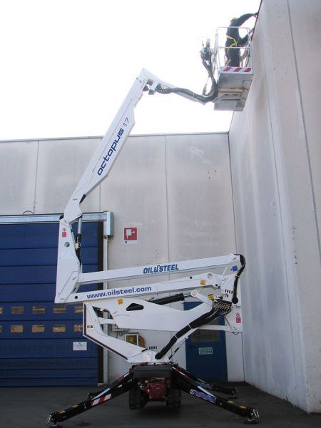 Oil&Steel Octopus 17 podnośnik koszowy na gąsienicach 17 m - Спайдер-вышка: фото 2 Oil&Steel Octopus 17 podnośnik koszowy na gąsienicach 17 m - Спайдер-вышка: фото 2