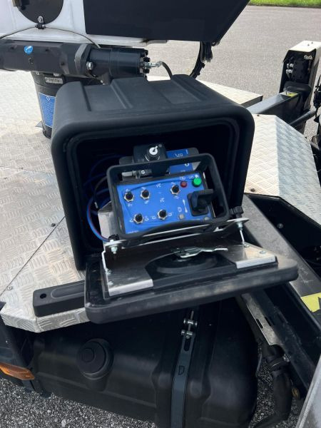 Renault Maxity podnośnik koszowy zwyżka 20 m CTE B-lift 20 JHV - Грузовик с подъемником: фото 5 Renault Maxity podnośnik koszowy zwyżka 20 m CTE B-lift 20 JHV - Грузовик с подъемником: фото 5