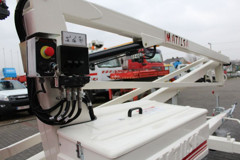 Nowy podnośnik na przyczepie Matilsa Parma 12 - Прицепной подъемник: фото 5 Nowy podnośnik na przyczepie Matilsa Parma 12 - Прицепной подъемник: фото 5