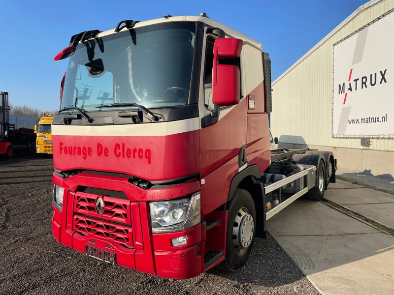 Renault T / 6x2 VOLLEDIG LUCHTGEVEERD / ALU VELGEN / HANDGESCHAKELD / LOW KM / ALU KIPPER 22.5 M3 - Самосвал: фото 3 Renault T / 6x2 VOLLEDIG LUCHTGEVEERD / ALU VELGEN / HANDGESCHAKELD / LOW KM / ALU KIPPER 22.5 M3 - Самосвал: фото 3